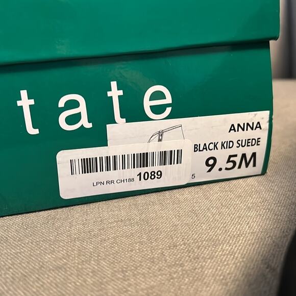 David Tate Anna black suede heeled zippered bootie size 9.5 - Picture 2 of 6